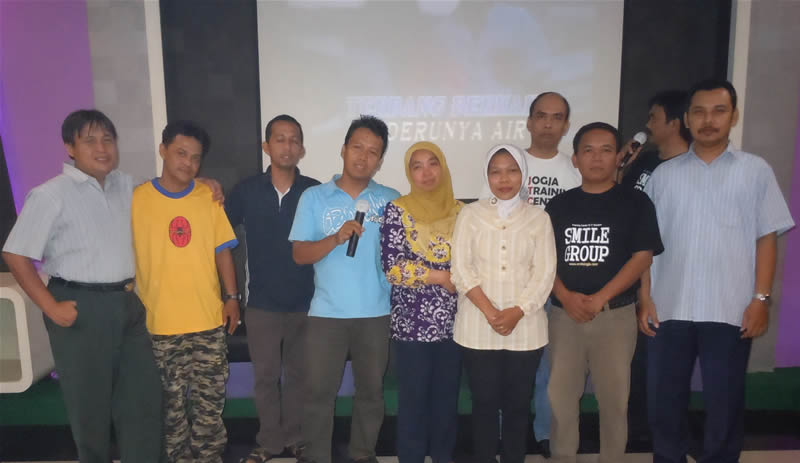 Disbudpar Banjarnegara di Smile Group Yogyakarta