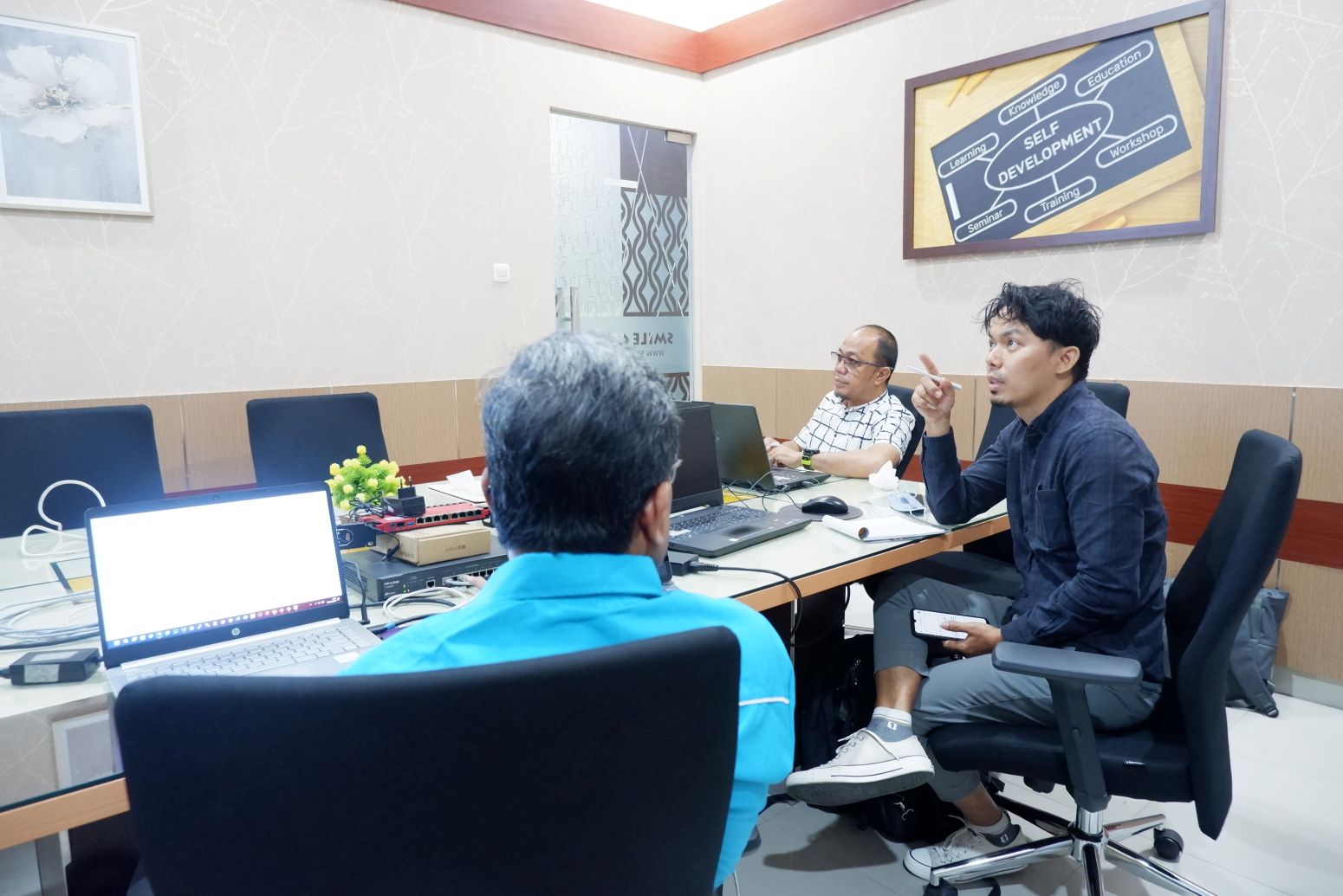 UPATIK Universitas Jambi Ikuti Pelatihan Network Monitoring System ...